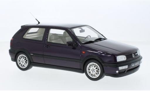 Modellautos Volkswagen Golf 1/18 Ottomobile III VR6 Syncro metallise violett 1995 1:18 Volkswagen Golf 1/18 Ottomobile III VR6 Syncro metallise violett 1995 1:18 modellautos