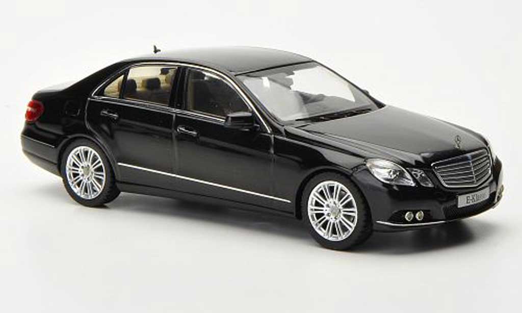 iScale PKW 1:43 Mercedes E-Klasse (W213) Facelift 2020