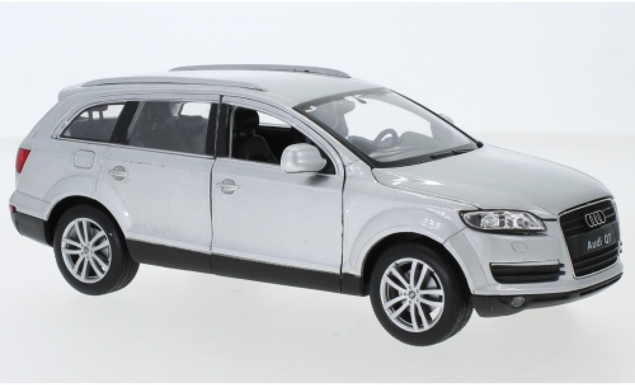 Audi Q7 1/24 Welly silber 1:24 modellautos