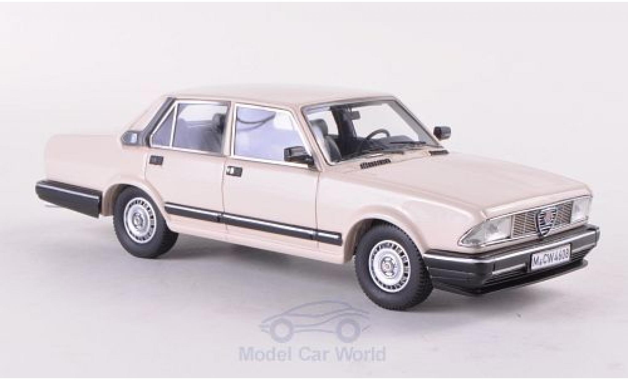 Alfa Romeo Alfa 6 1/43 Neo 2500i beige 1985 modellautos