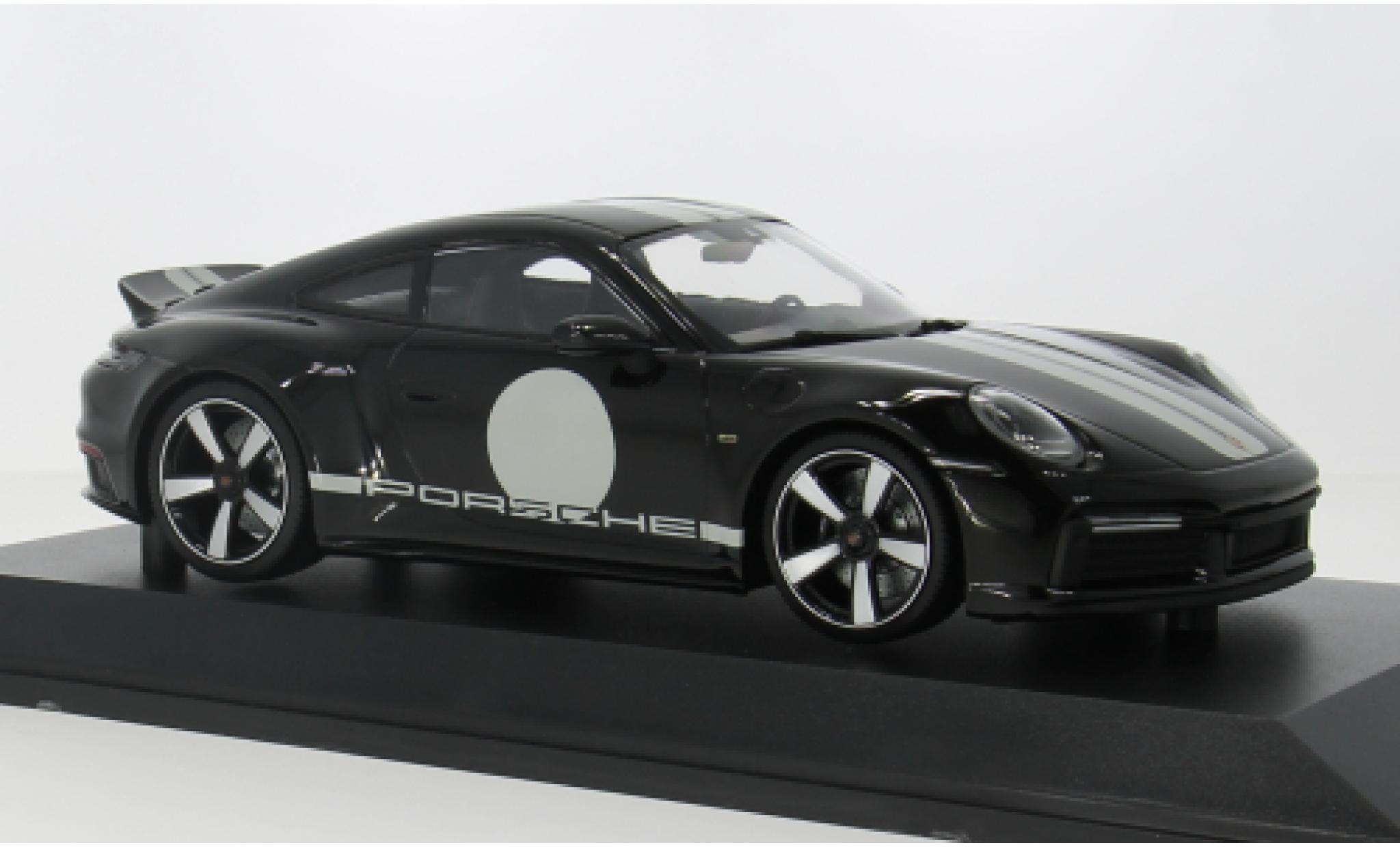 Porsche 992 1/18 Minichamps 911  Sport Classic schwarz 2022 1:18 modellautos