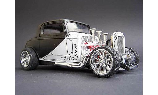 Ford 1932 Hot Rod 1/18 Yat Ming street modellautos