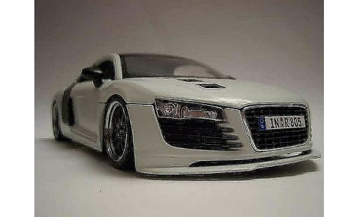 Audi R8 4.2 fsi 1/18 Maisto . tuning carb&white jantes gmp modellautos
