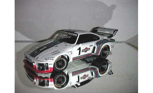 Porsche 935 1976 1/18 Exoto turbo #1 martini racing modellautos