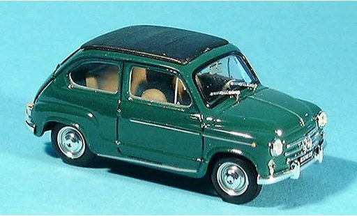 Fiat 600 D 1/43 Brumm gr&Atilde;&frac14;n Faltdach geschlossen 1960 modellautos