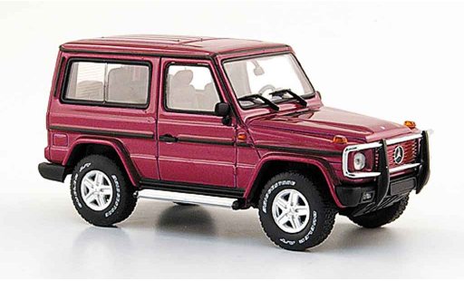 Mercedes Classe G SWB 1/43 Autoart lila 3 Turer modellautos