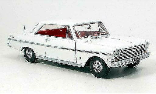 Chevrolet Nova SS 1/18 Sun Star 1963 weiss modellautos