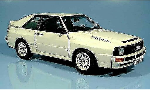 Audi Sport Quattro coupe 1/18 Autoart swb weiss 1984 modellautos