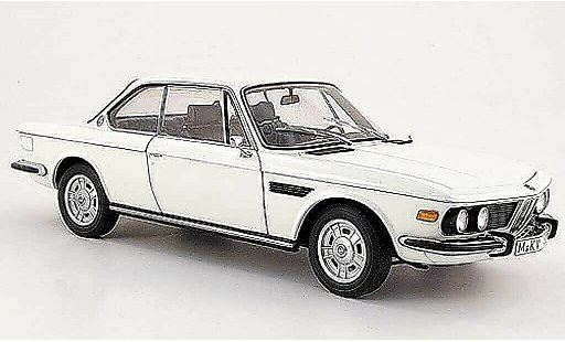 Bmw 3.0 CSi 1/18 Autoart e9 coupe weiss 1971 modellautos