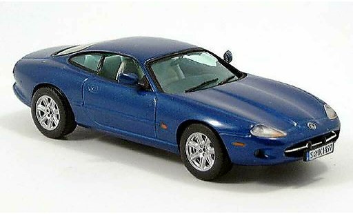 Jaguar XK 8 1/43 Vitesse Coupe met. blau modellautos