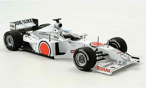 Honda F1 Base 1/43 Minichamps BAR 002 T. Sato 1. Test Barcelona 2000 modellautos