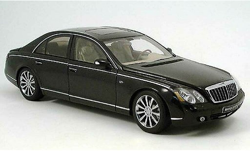 Maybach 57 S 1/18 Autoart 2005 schwarz modellautos