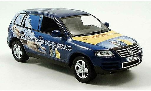 Volkswagen Touareg Base 1/43 Minichamps s modellautos