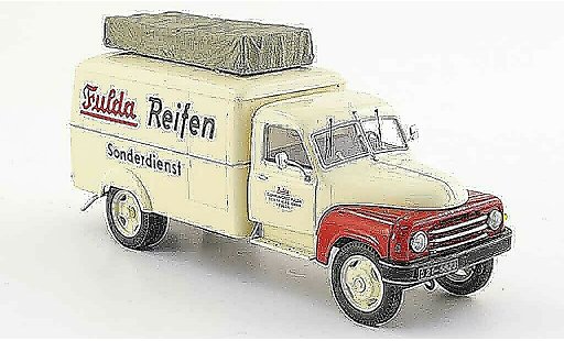 Hanomag L28 Kastenwagen 1/43 Schuco Fulda Reifen modellautos