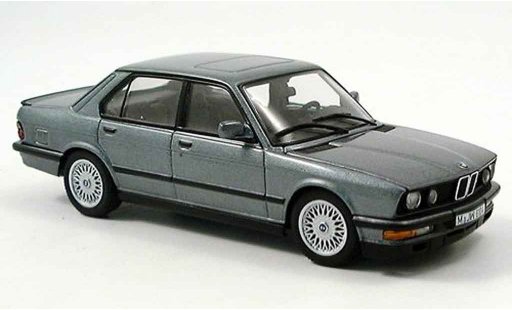 Bmw M5 berline 1/43 Autoart E28 grau 1987 modellautos