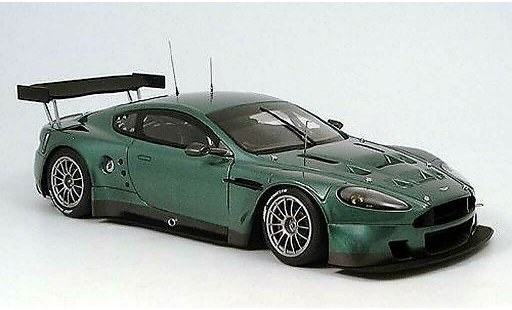 Aston Martin DBR9 gt1 1/18 Autoart 24h le mans plain body gr&Atilde;&frac14;n 2005 modellautos