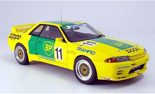 Nissan Skyline R32 1/18 Autoart gtr bp oil 1993 modellautos