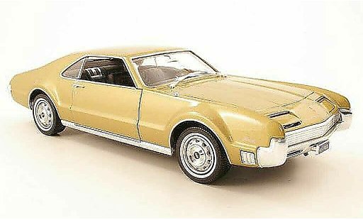 Oldsmobile Toronado Base 1/18 Yat Ming or 1966 modellautos