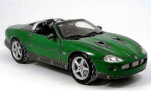 Jaguar XKR Base 1/18 Ertl roadster james bond collection gr&Atilde;&frac14;n modellautos