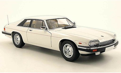 Jaguar XJS 1986 1/18 Autoart V12 weiss modellautos