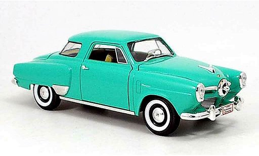 Studebaker Champion 1950 1/18 Yat Ming gr&Atilde;&frac14;n modellautos