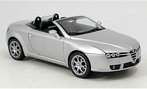 Alfa Romeo Spider Brera cabriolet 1/18 Welly grau 2007 modellautos