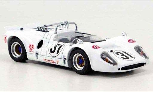 Toyota Can Am Base 1/43 Ebbro no.31 1968 modellautos