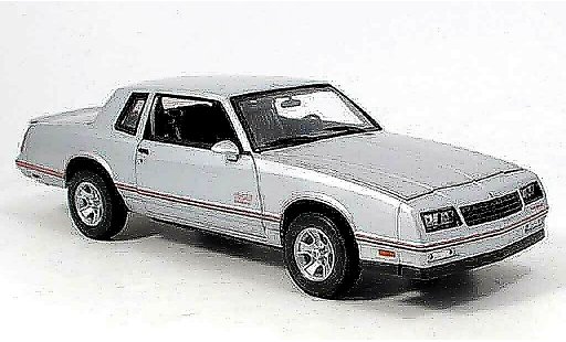 Chevrolet Monte Carlo SS 1/18 Welly grau modellautos
