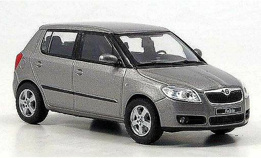 Skoda Fabia II 1/43 Abrex beige 2006 modellautos