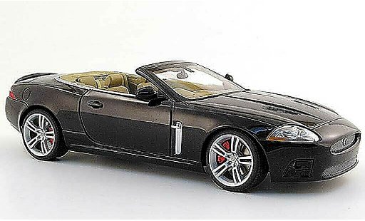 Jaguar XKR Cabriolet 1/18 Autoart Cabrio schwarz rechtslenker (rhd) 2006 modellautos