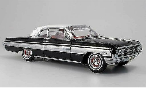 Oldsmobile Starfire Base 1/18 Yat Ming schwarz weisses dach 1962 modellautos