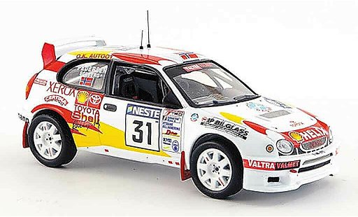 Toyota Corolla WRC 1/43 IXO no.31 rallye finnland 2000 modellautos