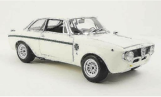 Alfa Romeo Giulia gt junior 1300 1/18 Minichamps GTA weiss 1972 modellautos