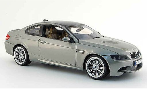 Bmw M3 Coupe 1/18 Mondo Motors E92 grau 2008 modellautos