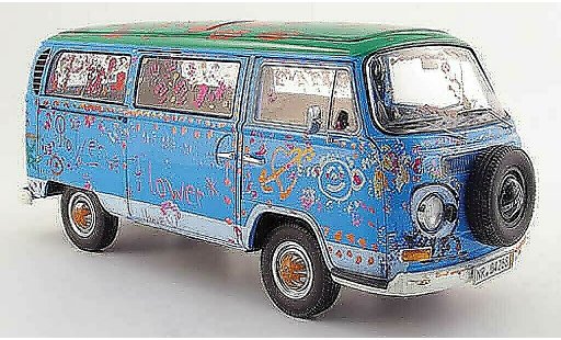 Volkswagen Combi Base 1/18 Schuco  modellautos