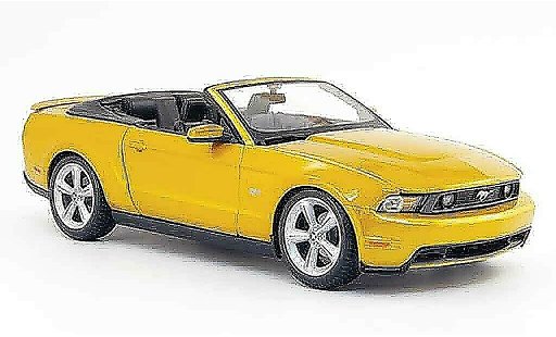 Ford Mustang Convertible 1/18 Maisto gt cabriolet or modellautos