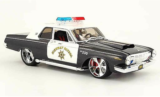 Dodge 330 police 1/18 Maisto highway patrol 1963 modellautos
