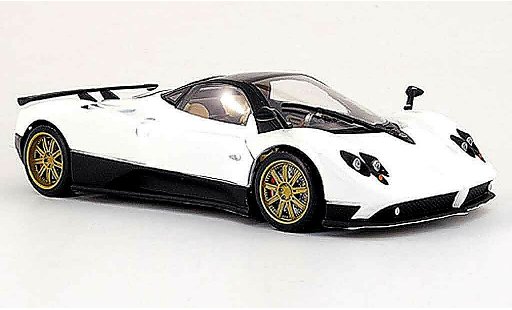 Pagani Zonda F 1/18 Mondo Motors weiss modellautos