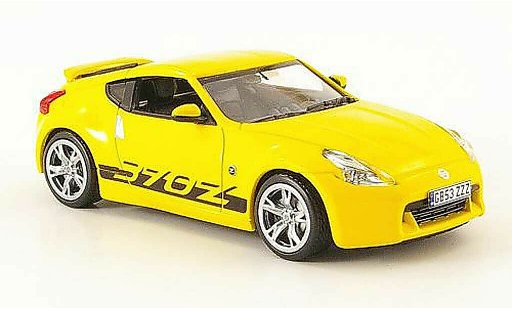Nissan 370Z Base 1/43 J Collection gelb Linkslenker 2009 modellautos