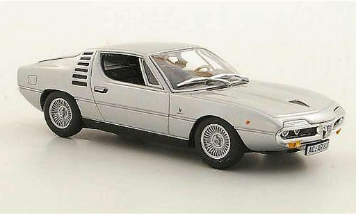 Alfa Romeo Montreal gt 1/43 Minichamps grau 1972 modellautos