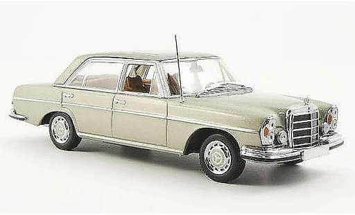 Mercedes 300 6.3 1/43 Minichamps (W109) gr&Atilde;&frac14;n 1968 modellautos