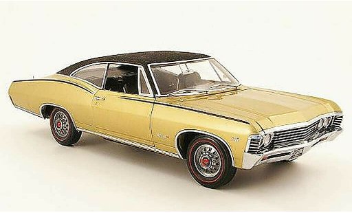 Chevrolet Impala SS 1/18 Ertl 1967 or/noir modellautos