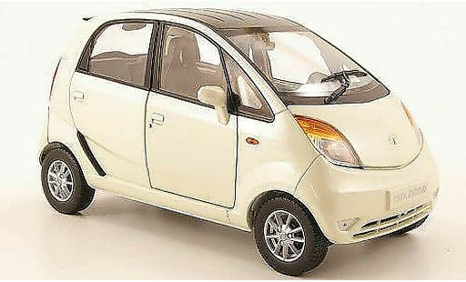 Tata Nano LX 1/18 Norev elfenbein 2009 modellautos