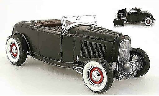Ford 1932 Hot Rod 1/18 GMP series mattnoir inklusive softtop modellautos