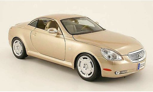 Lexus SC 430 1/18 Maisto beige toit ferme 2002 modellautos