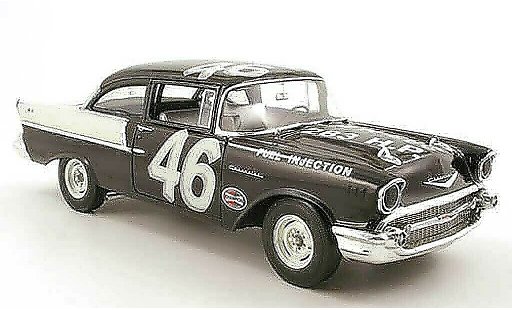 Chevrolet Bel Air Coupe 1/18 Highway 61 1957 150 no.46 speedy thompson black widow racer modellautos