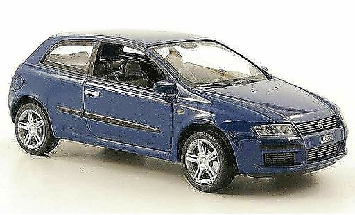 Fiat Stilo Berlina 1/43 Hachette blau 3-portes 2002 modellautos
