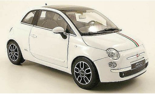 Fiat 500 Base 1/18 Welly weiss italia-bandes auf dach und haube 2007 modellautos