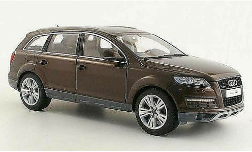 Audi Q7 facelift 1/18 Kyosho braun modellautos