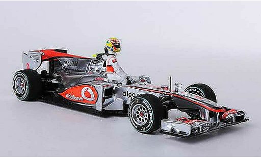 Mercedes CLA 2010 1/43 Minichamps Mercedes MP4-25 No.2 Vodafone L.Hamilton Qualifikation GP Kanada modellautos
